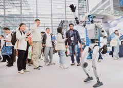 切实强化消费的根本性感化